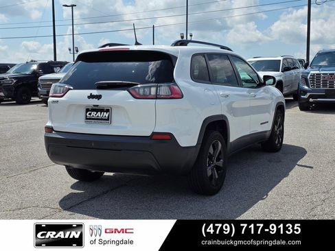 Used 2021 Jeep Cherokee Latitude Plus FWD image 8