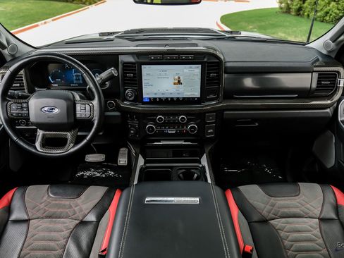 Used 2023 Ford F250 Lariat w/ Lariat Ultimate Package AWD/4WD image 38