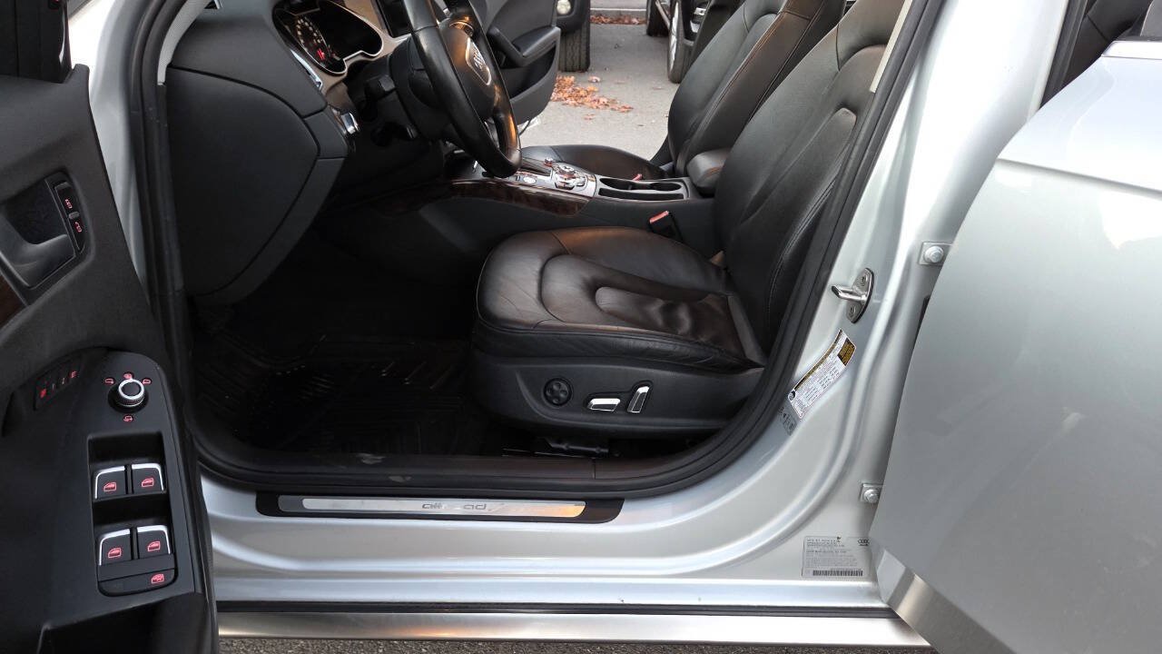 Used 2013 Audi A4 Prestige AWD/4WD image 32