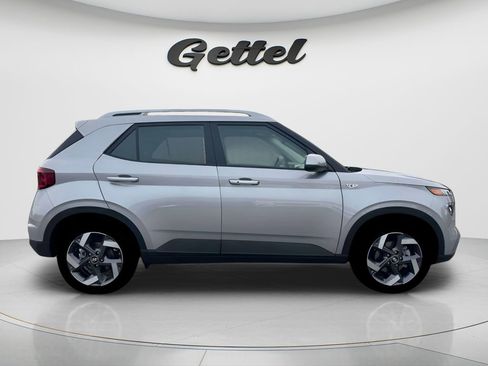 New 2026 Hyundai Venue SEL FWD image 5