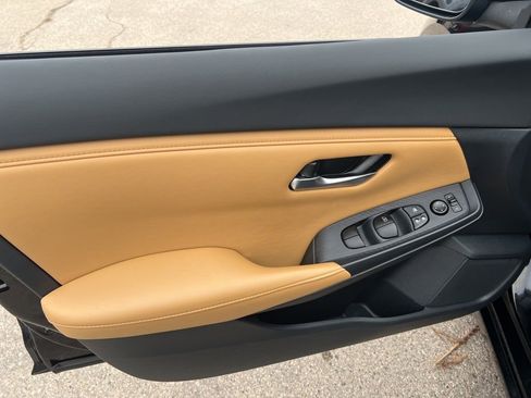 Certified 2022 Nissan Sentra SV w/ SV Premium Package image 7