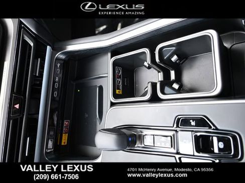 New 2026 Lexus TX 500h AWD image 13