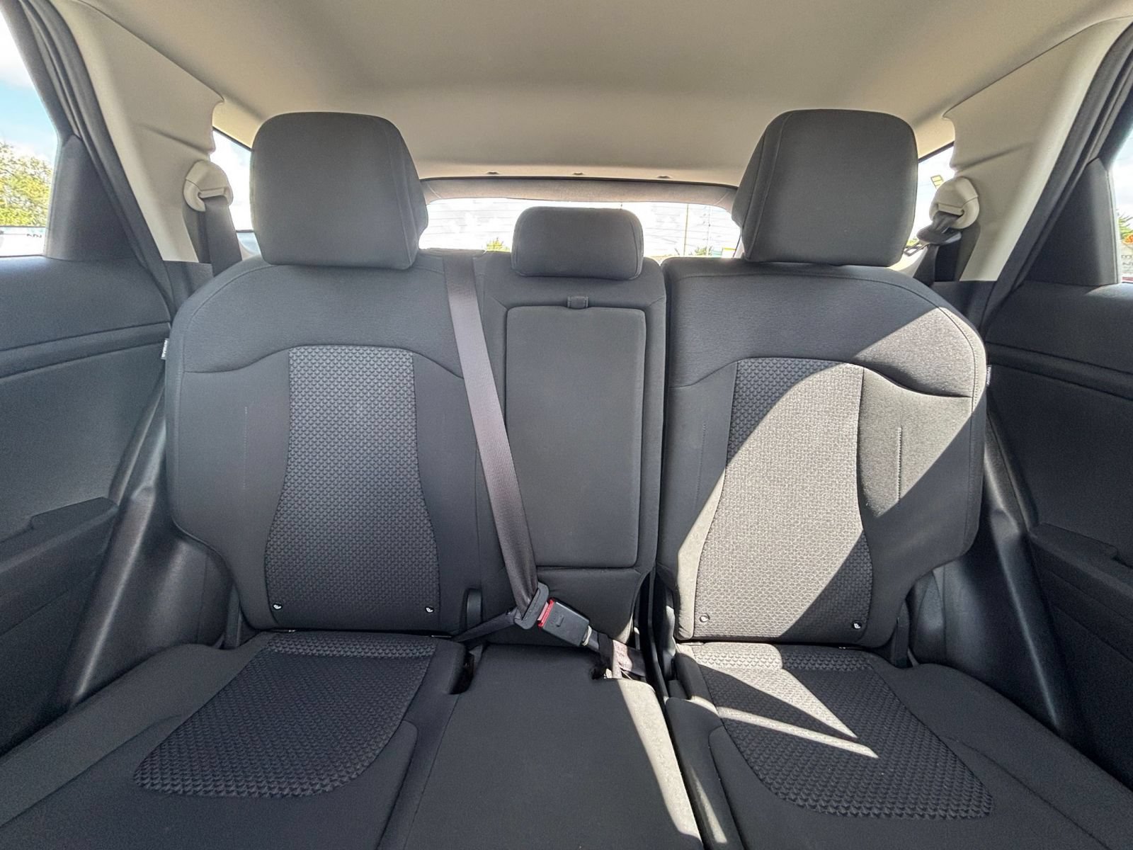 Used 2026 Kia Sportage LX FWD image 37