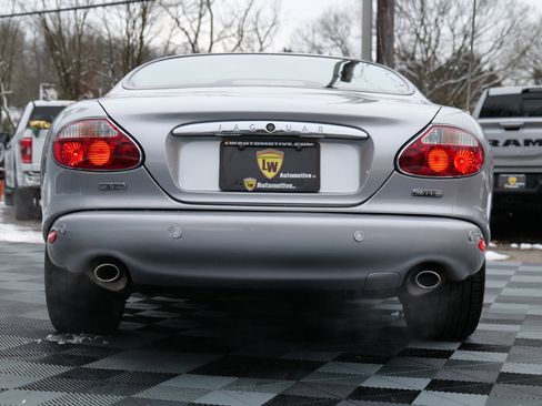 Used 2004 Jaguar XK8 Coupe image 66