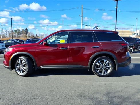 Certified 2025 INFINITI QX60 Luxe image 8