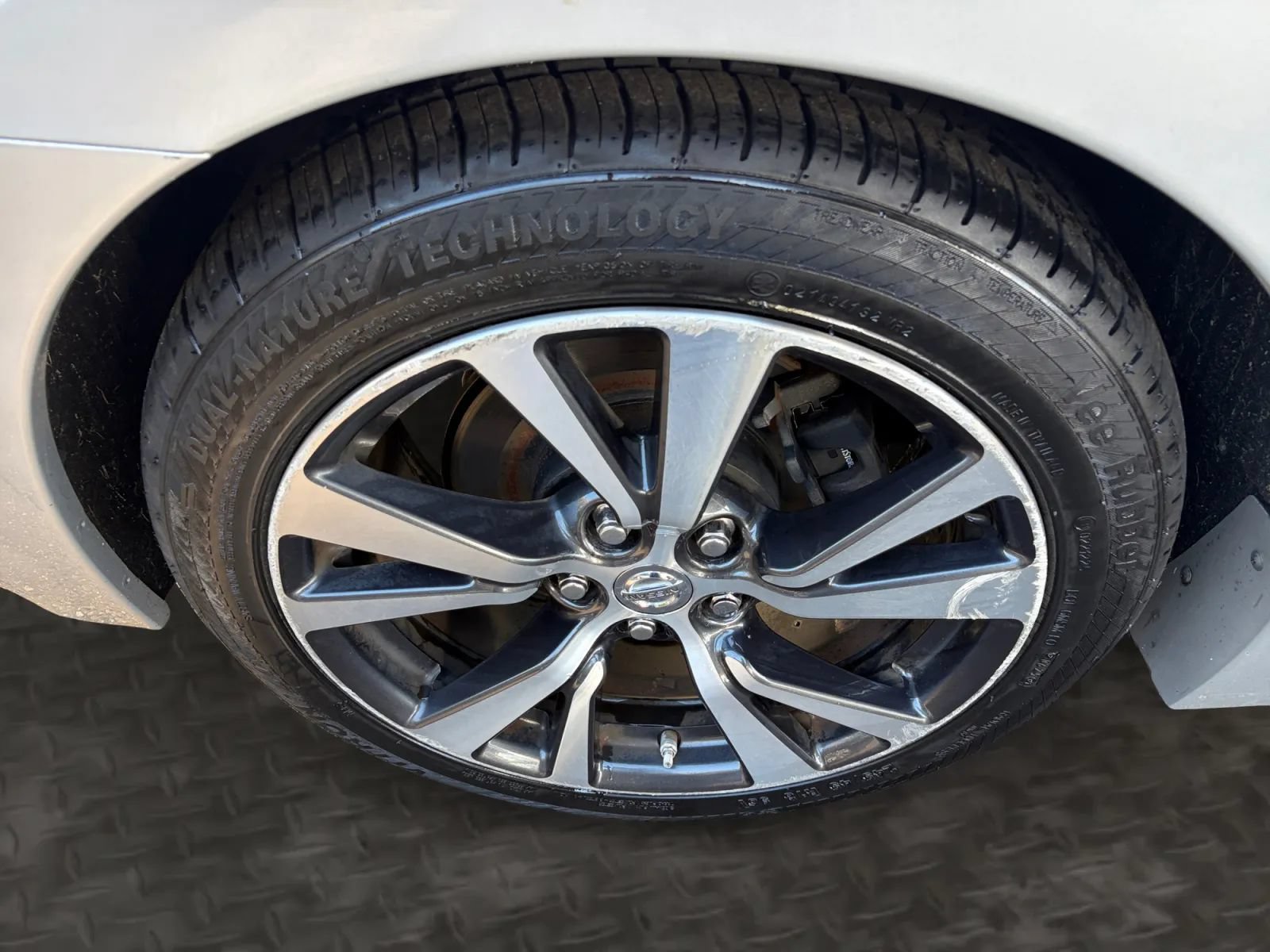 Used 2017 Nissan Maxima 3.5 SL FWD image 41