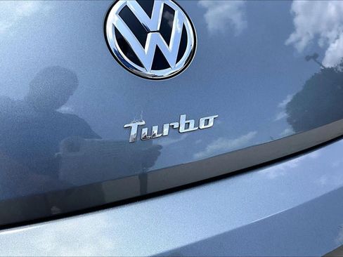 Used 2016 Volkswagen Beetle 1.8T FWD image 10