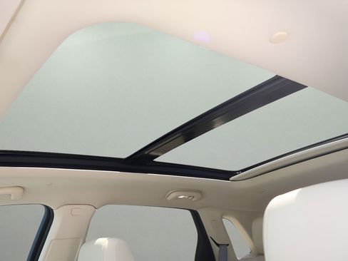 New 2026 Cadillac XT5 Premium Luxury w/ Driver Assist Package AWD/4WD image 27