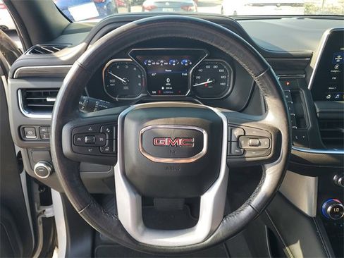 Used 2021 GMC Yukon SLT w/ SLT Luxury Package image 29
