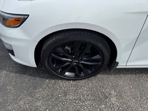 Used 2022 Chevrolet Malibu LT FWD image 28