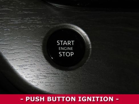 Used 2025 Nissan Murano SL image 15