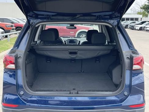 Used 2022 Chevrolet Equinox LT FWD image 28