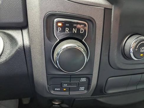 Used 2018 RAM 1500 Express w/ Express Value Package AWD/4WD image 25