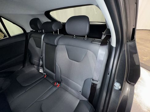 Certified 2025 Kia Niro EX image 26