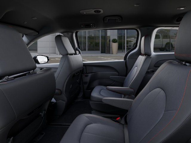 New 2027 Chrysler Pacifica Select AWD/4WD image 23