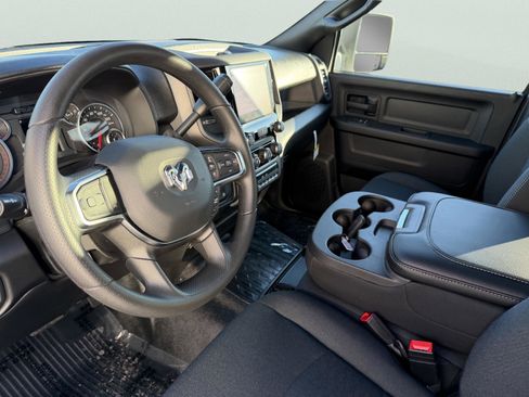 New 2026 RAM 5500 Tradesman w/ Chrome Appearance Group image 13