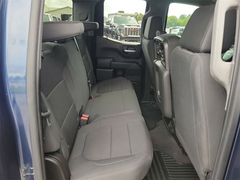 Used 2020 Chevrolet Silverado 1500 Custom w/ Custom Value Package image 44