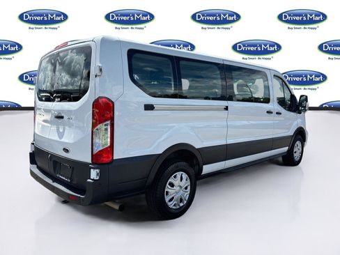 Used 2023 Ford Transit 350 XLT RWD image 7