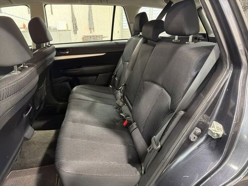 Used 2011 Subaru Outback 2.5i image 24