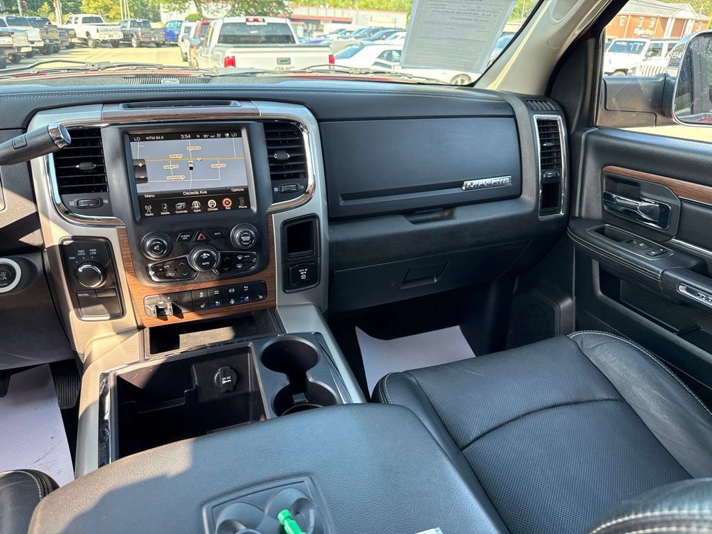 Used 2015 RAM 3500 Laramie AWD/4WD image 10
