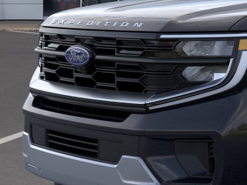 New 2026 Ford Expedition Platinum w/ Platinum Ultimate Package AWD/4WD image 40