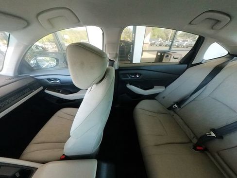 Used 2023 Honda Accord LX image 32