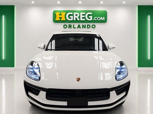 Used 2024 Porsche Macan AWD/4WD image 7