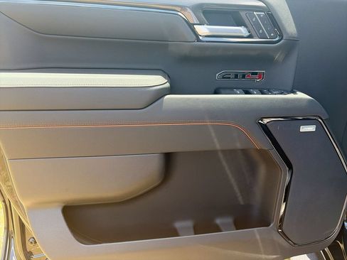 New 2026 GMC Sierra 1500 AT4 w/ AT4 Premium Package AWD/4WD image 28