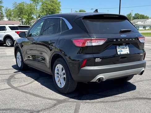 Used 2020 Ford Escape SE FWD image 6
