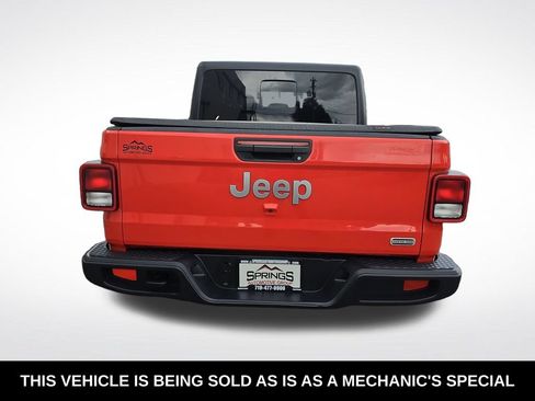 Used 2021 Jeep Gladiator Overland AWD/4WD image 4