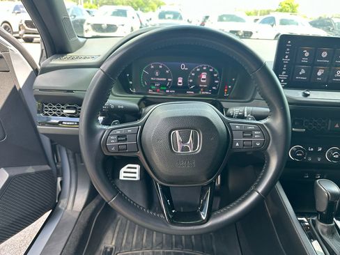 Used 2024 Honda Accord Sport image 18