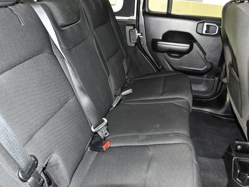Used 2021 Jeep Wrangler Unlimited Sport AWD/4WD image 43