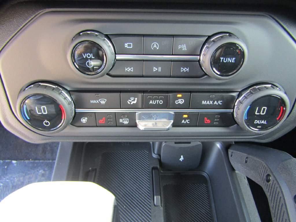 New 2026 Ford Bronco Raptor AWD/4WD image 16