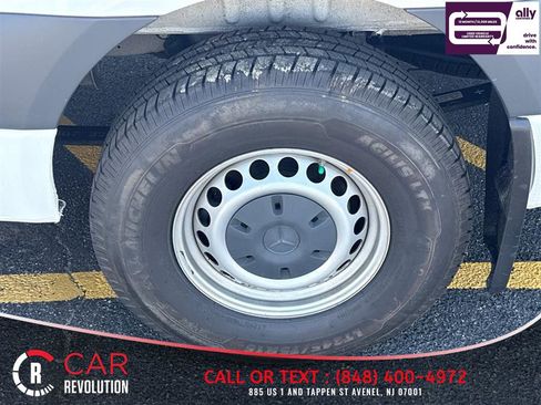 Used 2022 Mercedes-Benz Sprinter 2500 image 37