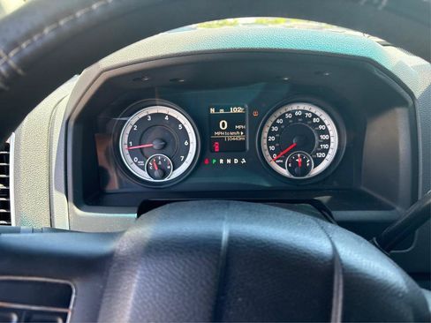 Used 2013 RAM 1500 Classic SLT RWD image 17