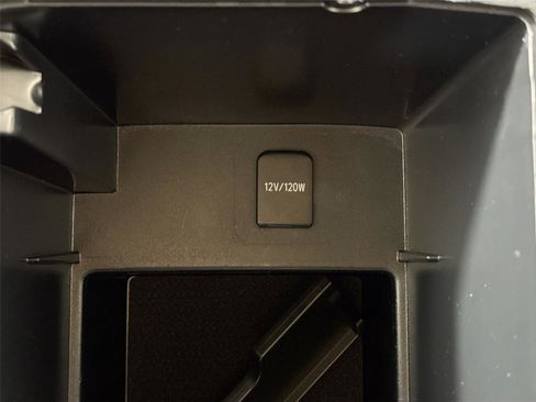 Certified 2024 Toyota 4Runner TRD Off-Road Premium image 35