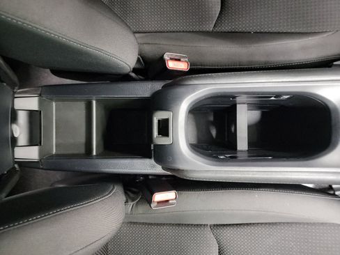 Certified 2021 Honda HR-V Sport image 28