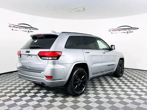 Used 2020 Jeep Grand Cherokee Altitude image 8