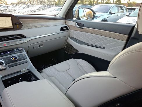 Certified 2022 Hyundai Palisade Calligraphy w/ Cargo Package image 16