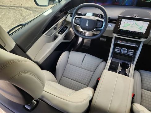 New 2026 Lincoln Nautilus Reserve image 10