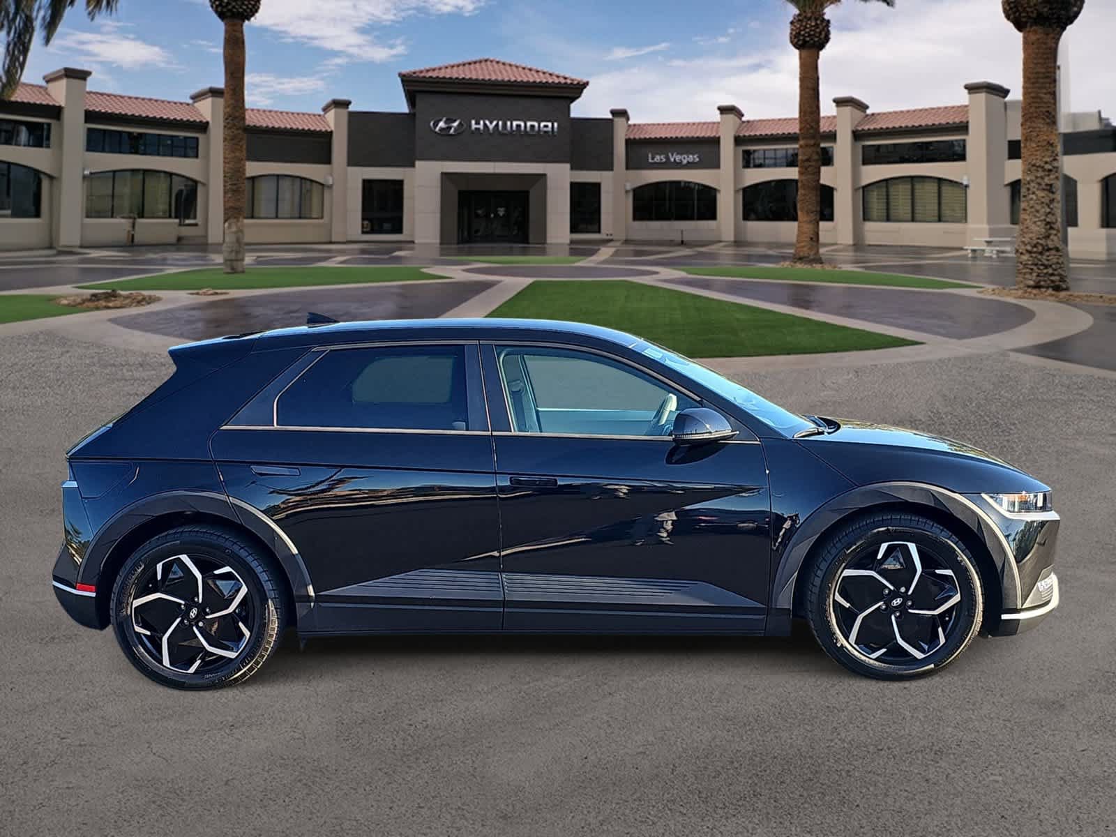 Certified 2024 Hyundai Ioniq 5 SEL RWD image 9