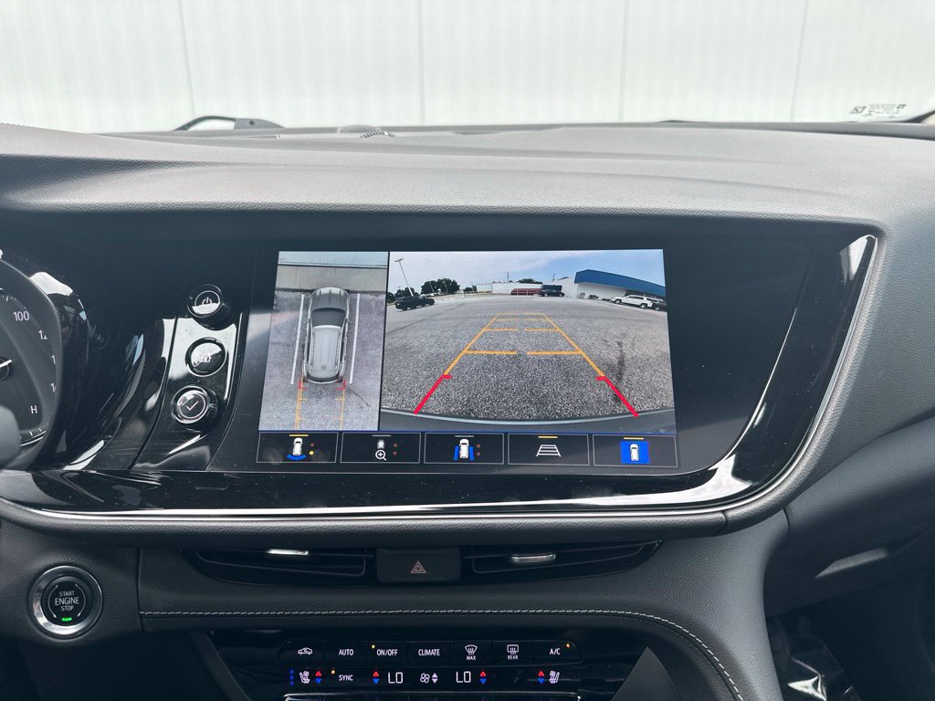 Used 2023 Buick Envision Avenir AWD/4WD image 45