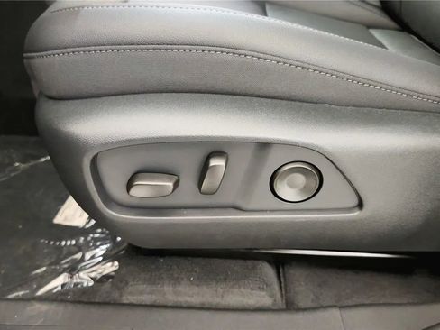 New 2026 Chevrolet Equinox LT AWD/4WD image 31