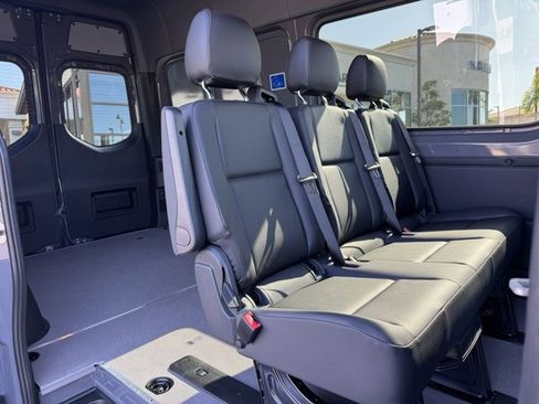 New 2026 Mercedes-Benz Sprinter 2500 image 3