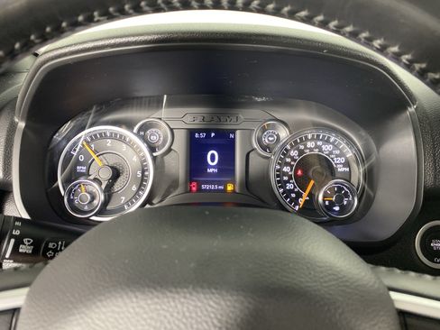 Used 2022 RAM 1500 Big Horn AWD/4WD image 21