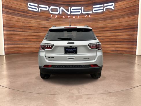 New 2026 Jeep Compass Latitude image 5