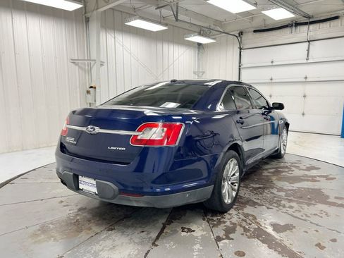 Used 2011 Ford Taurus Limited FWD image 3