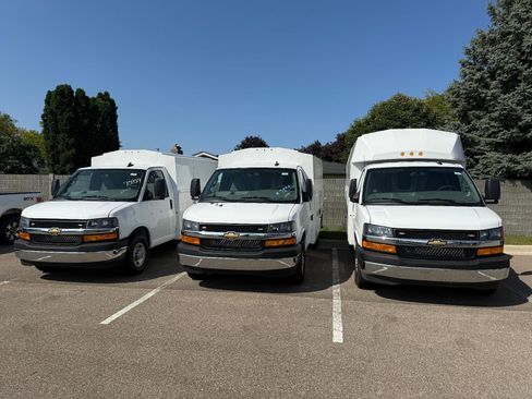 New 2025 Chevrolet Express 3500 w/ Power Convenience Package RWD image 2