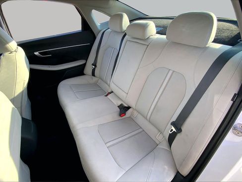 Used 2025 Hyundai Sonata SEL FWD image 20