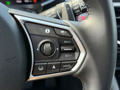 Certified 2026 Acura MDX w/ Technology Package image 18